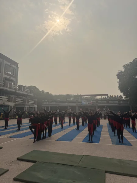 Yoga 2025