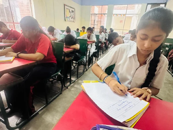 Quiz and Essay Writing on Indepedance Day