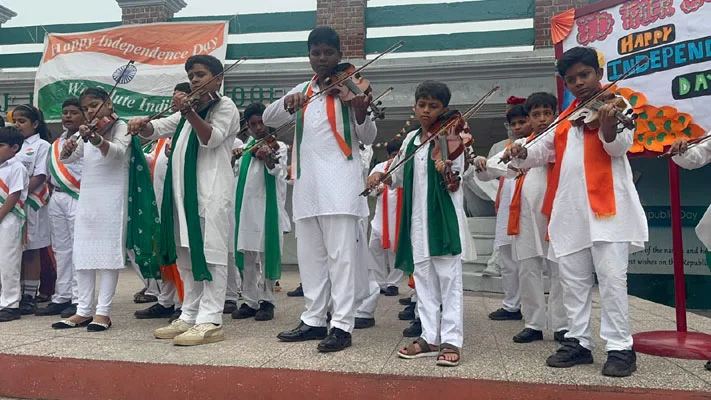 Special assembly on INDEPENDENCE DAY